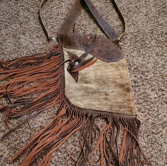 Unknown Handbags - Cowhide crossbody bag